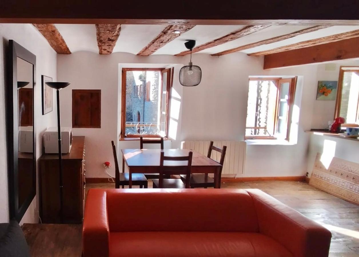 Apartamento Centro เบนาสเก ภายนอก รูปภาพ